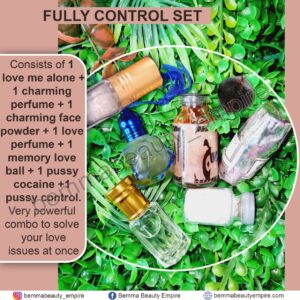 Pussy in Control set